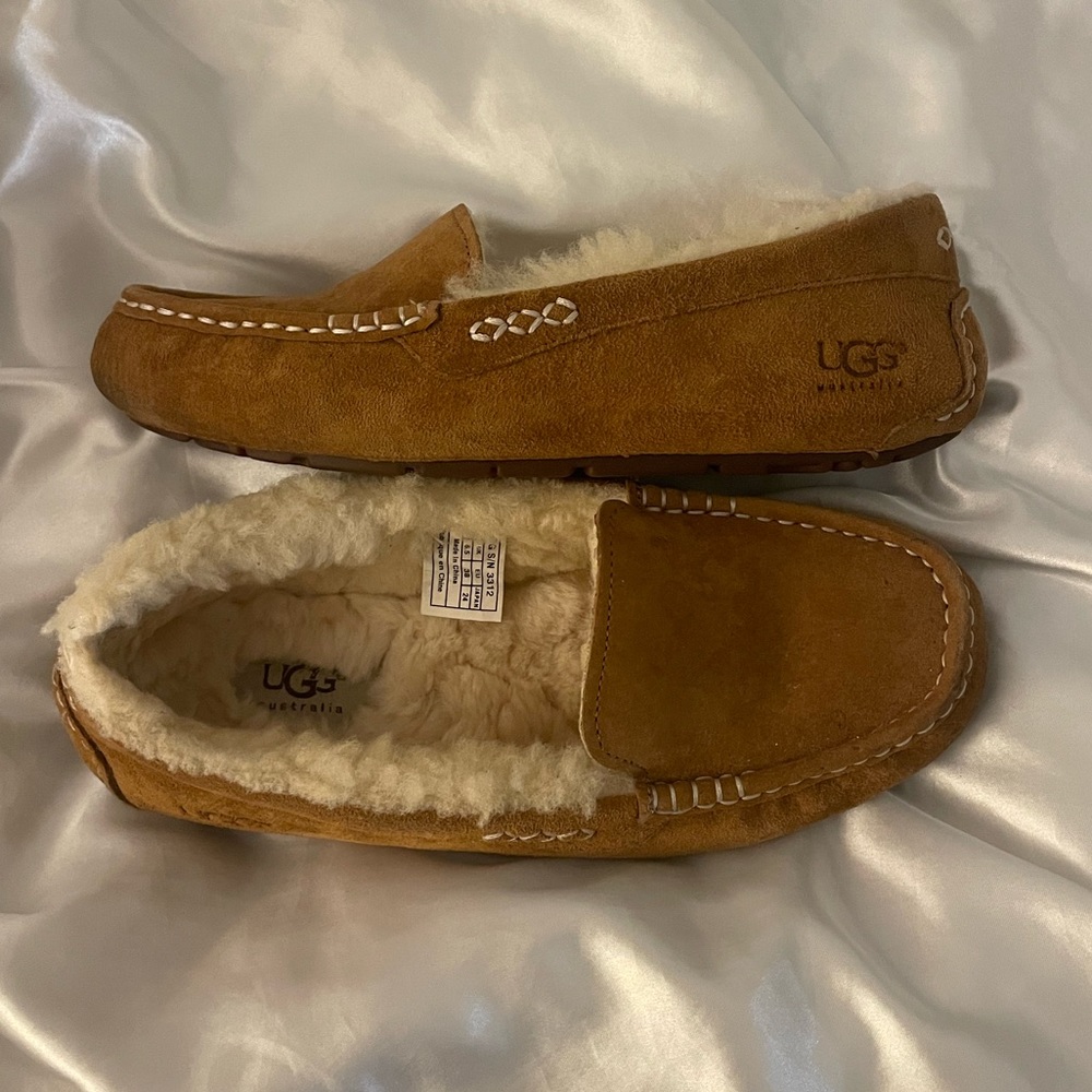 UGG Ansley Slipper
